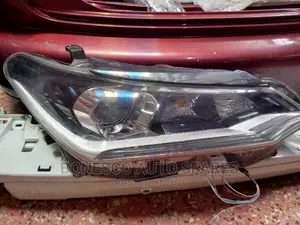 / Axio Fielder 165 Xenon Headlight Assembly (With DRL)