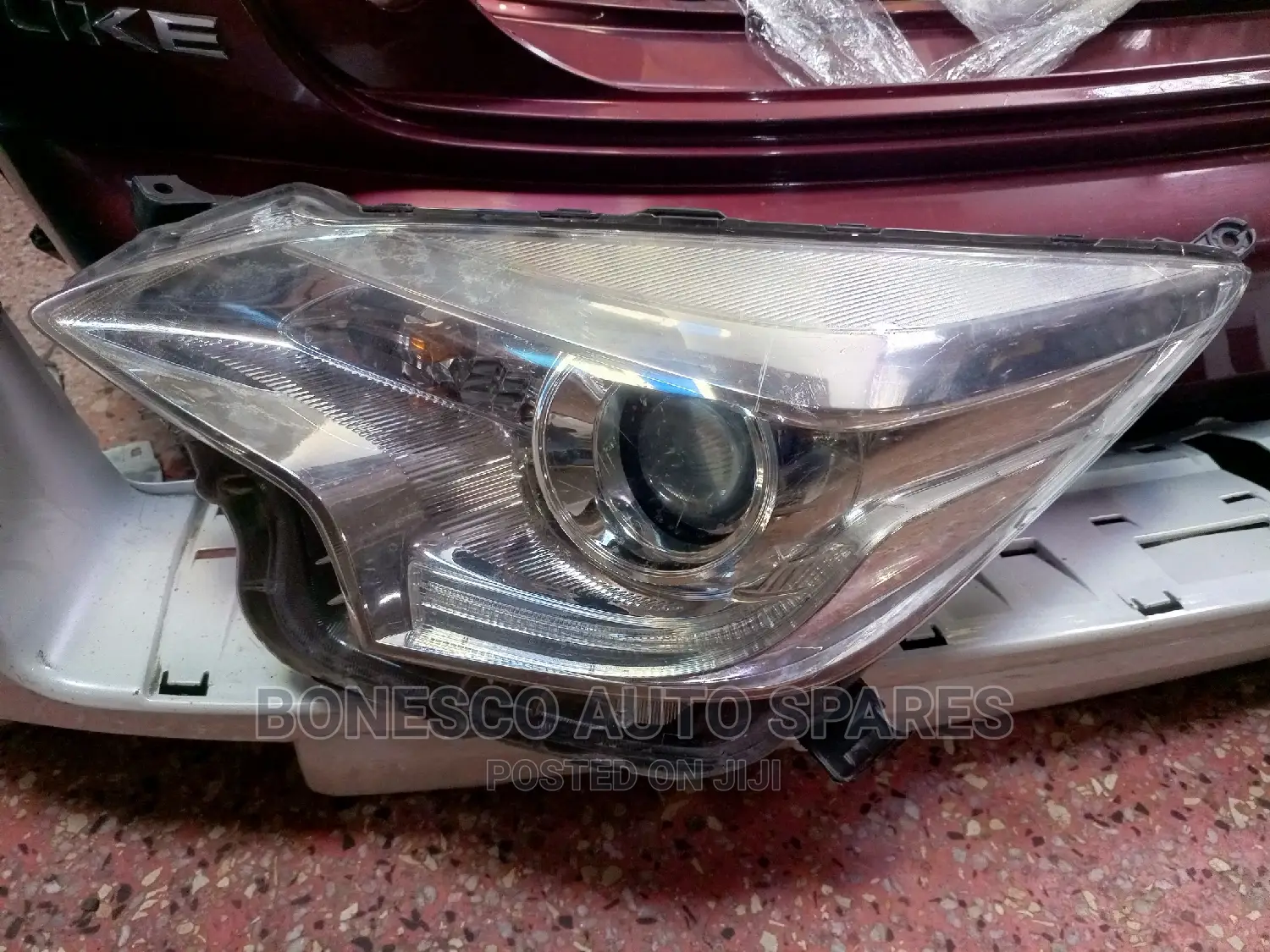 Toyota Ractis (2014-2017 Model) Nonxenon Headlight Assembly
