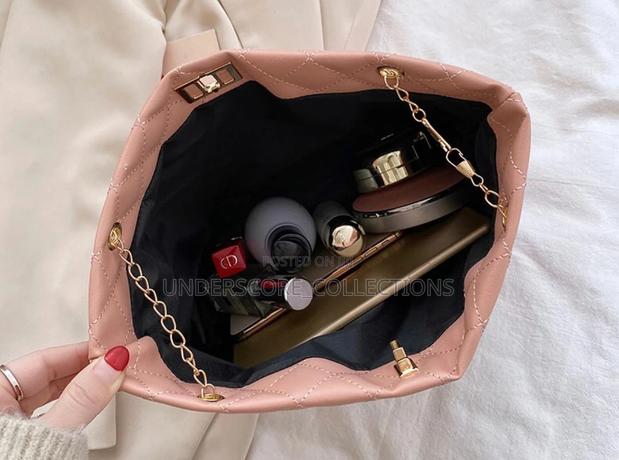 Quality Affordable One Section Handbag - thumbnail 2