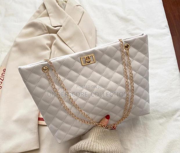 Quality Affordable One Section Handbag - thumbnail 3