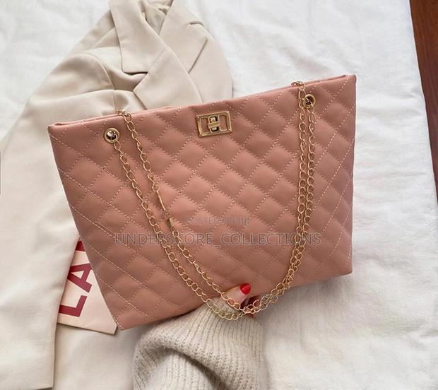 Quality Affordable One Section Handbag - thumbnail 4