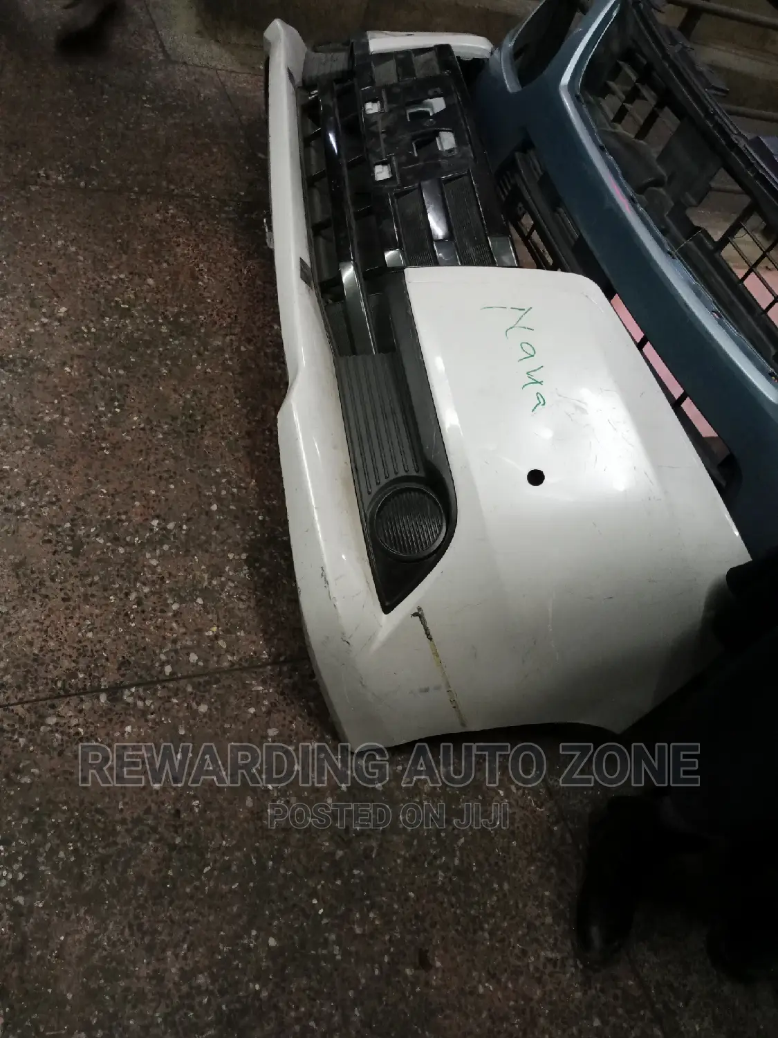 Noah 2015 New Model Front Bumper.