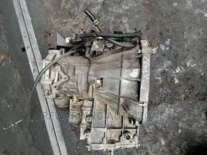5E 102 Gearbox Automatic.