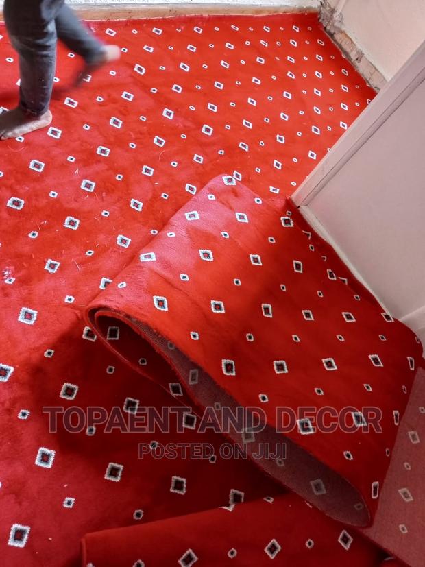 VIP Dotted Wall to Wall Carpet Wall to Wall Carpet
