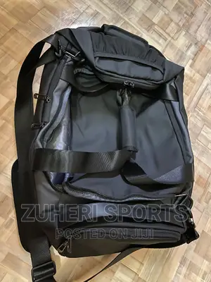 Waterproof Gym/Sports/Travel Bag, Dry/Wet Separation