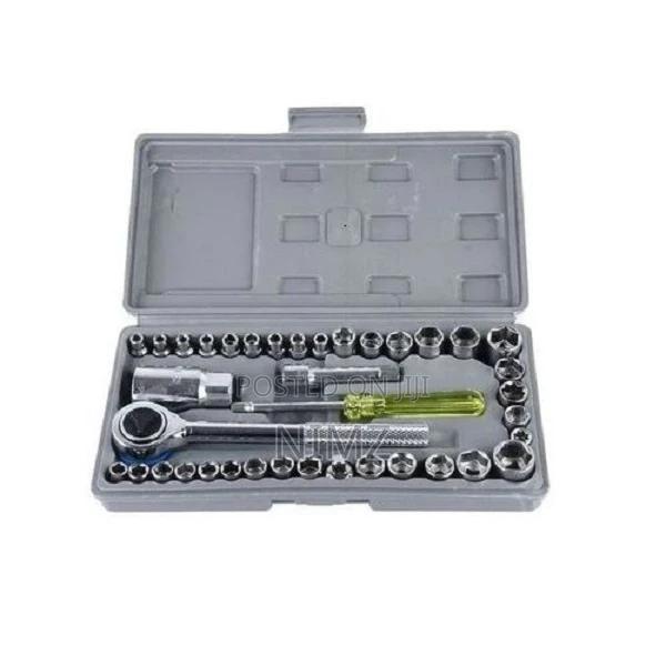 Generic 40 PCS Combination Socket Wrench Set