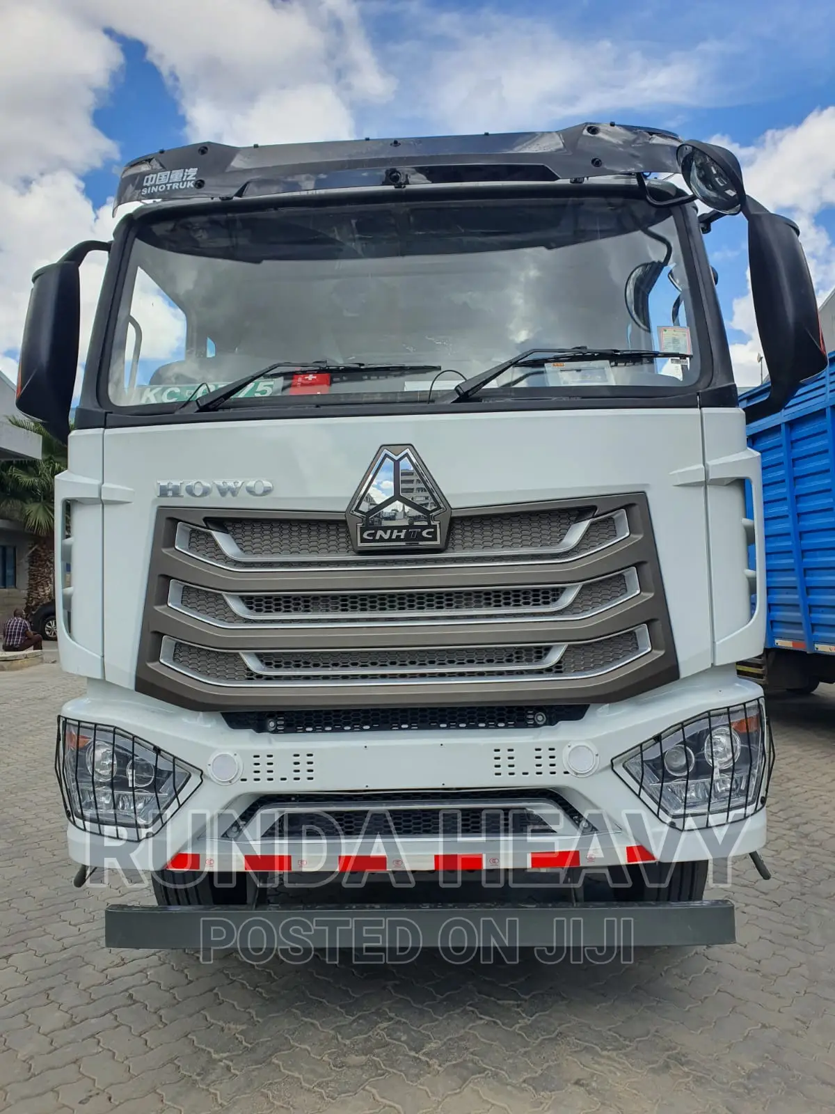 Sinotruk Howo Nx Prime Mover 371 HP