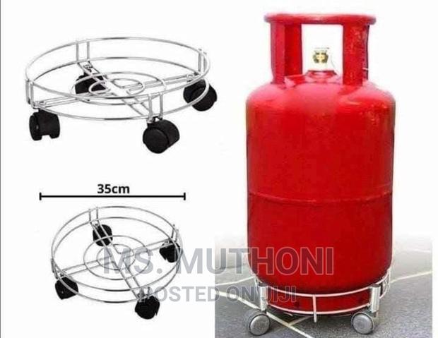 *Gas Cylinder Moveable Trolley - main view