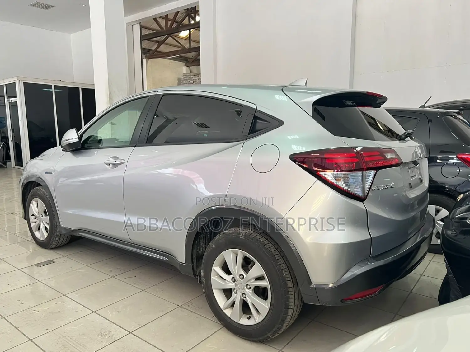 Honda Vezel 2016 Silver