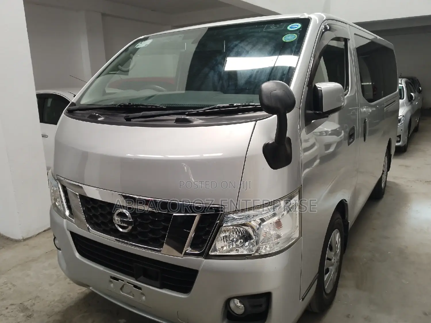 Nissan Caravan (Urvan) 2016 Silver
