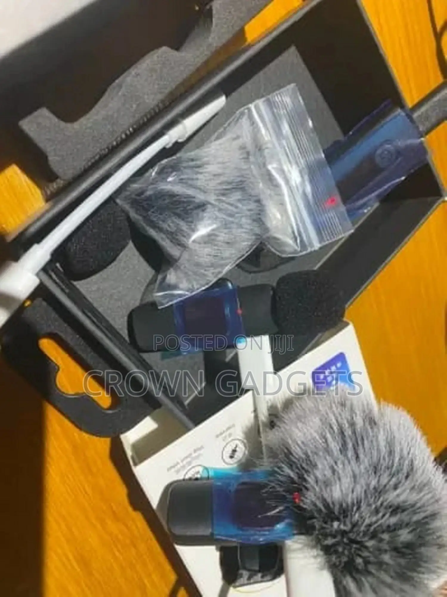 K-35 Wireless Collar Microphone Lapel Lavalier
