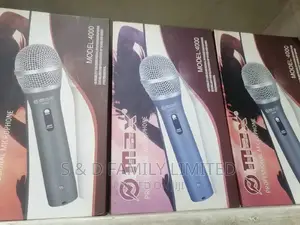 Omax 4000 Corded Microphone