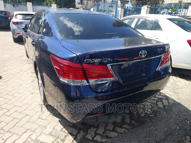 Toyota Crown 2015 Blue - thumbnail 6