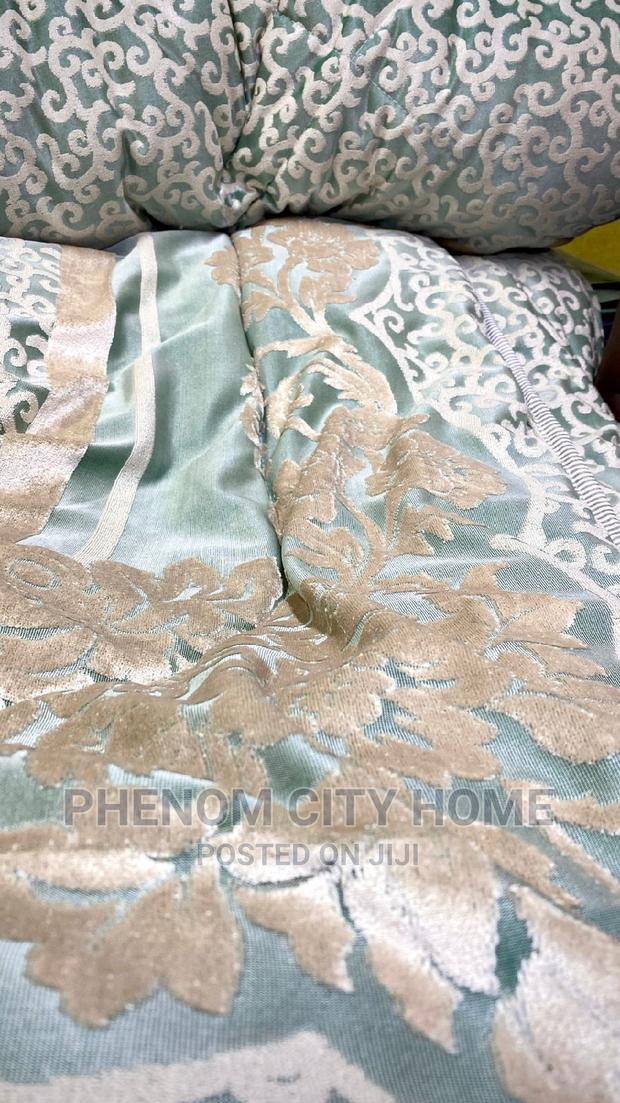 High Quality Silk Duvet - thumbnail 2
