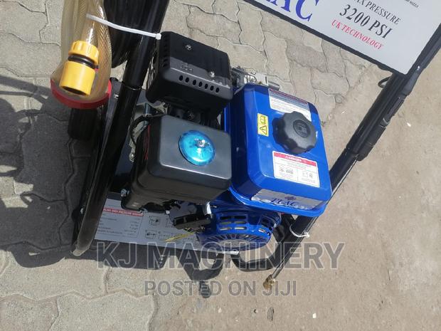 Petrol Powered Carwashing Machine-3200psi