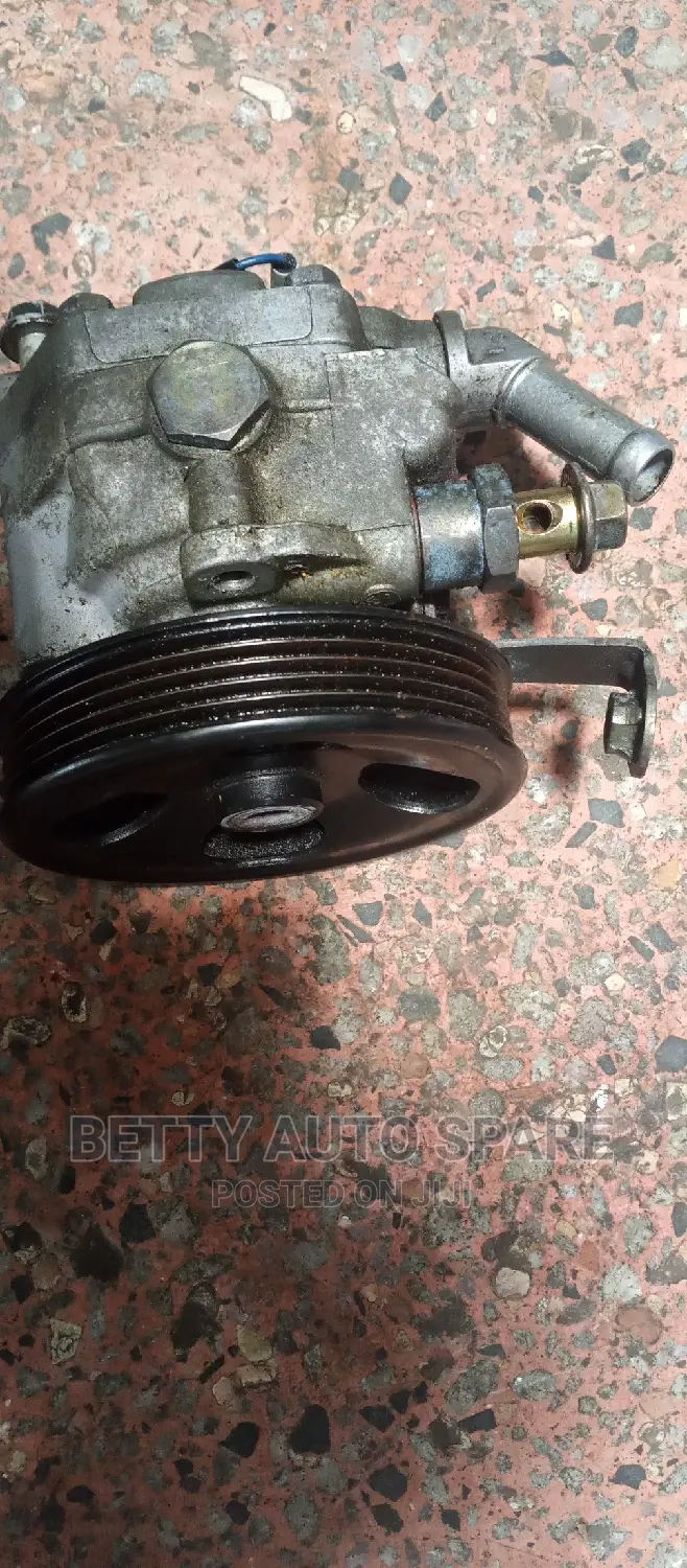 Subaru Impreza Sg5 Power Steering Pump