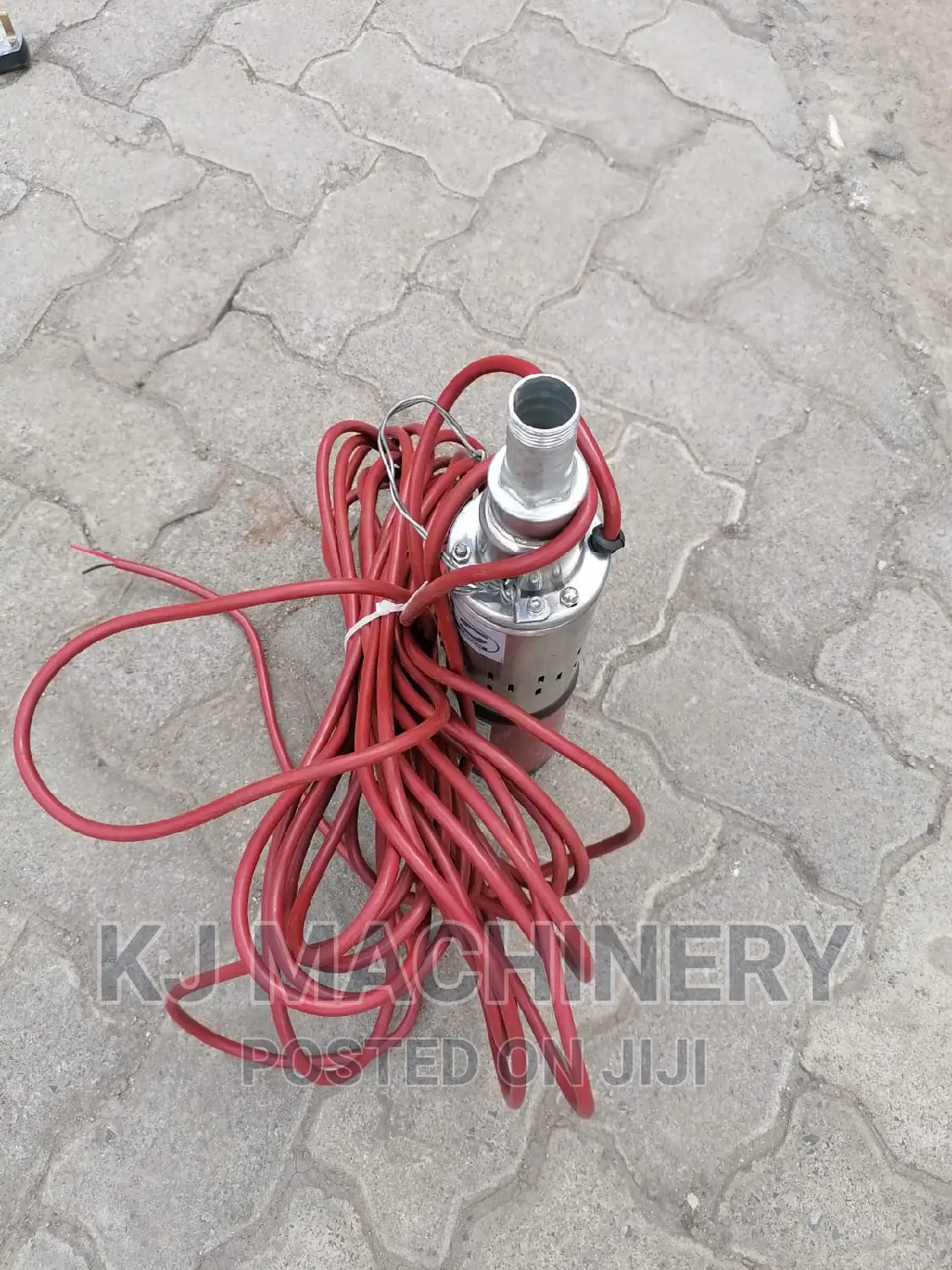 Solar Submersible Water Pump-60m Head