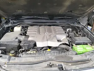 Toyota Land Cruiser 4.6 V8 ZX 2012 Black