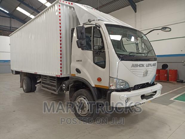 Boss 1218 Ashok Leyland New(Zero Mileage) - thumbnail 3