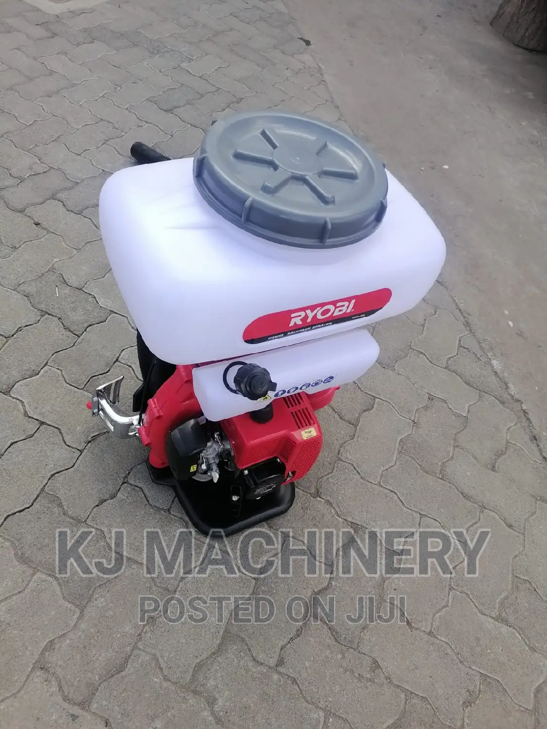Backpack Sprayer-2 Stroke Engine.Speed7500min-1