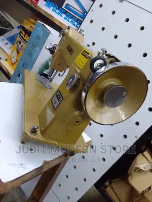 Industrial Sewing Machine''juki"