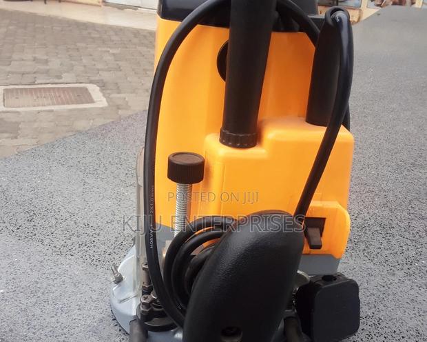 Router_machine - thumbnail 2