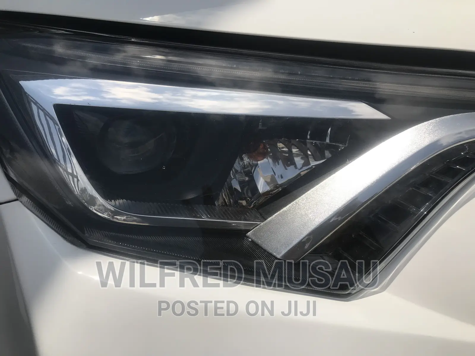 Toyota RAV4 2018 White