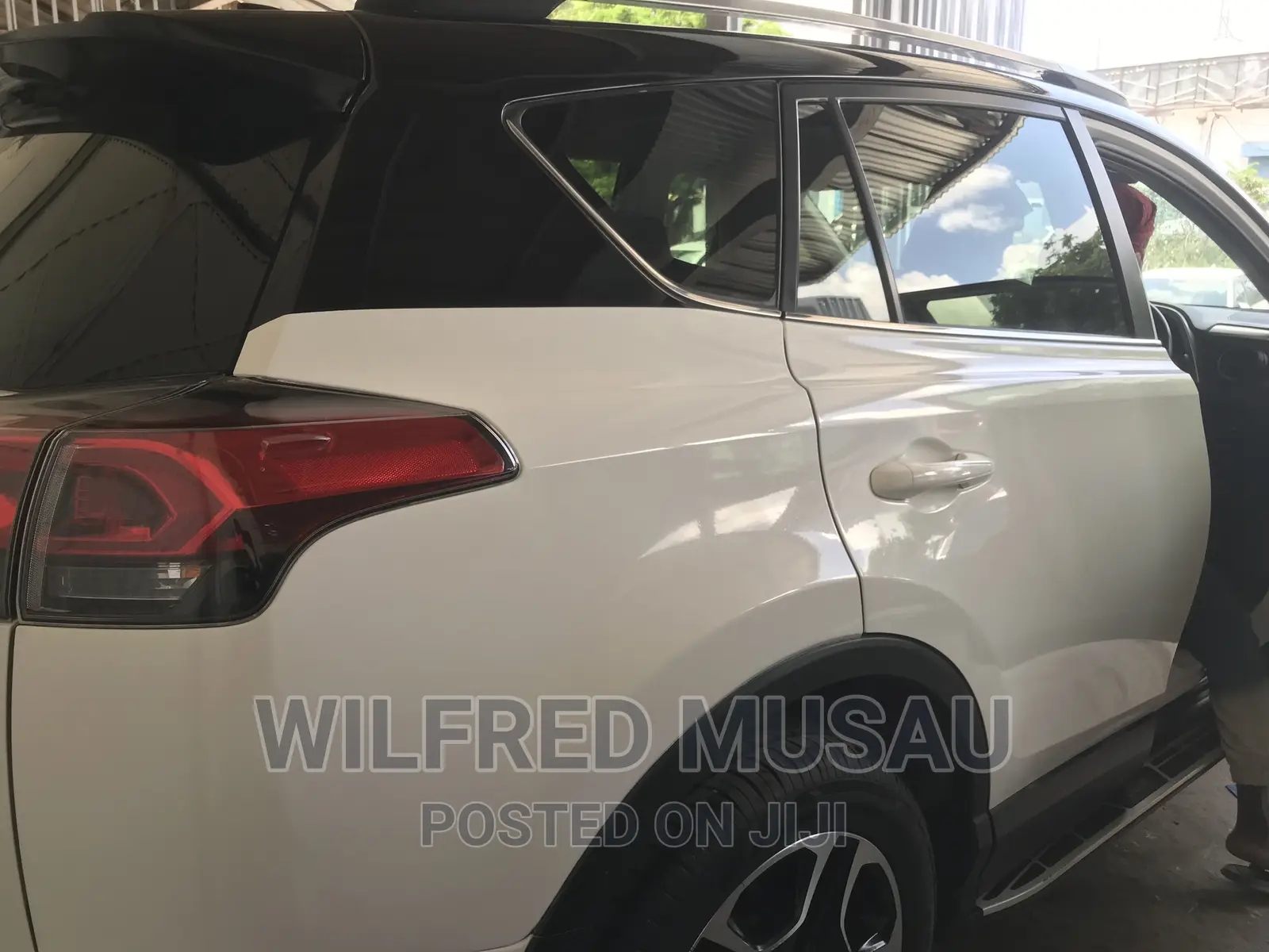 Toyota RAV4 2018 White