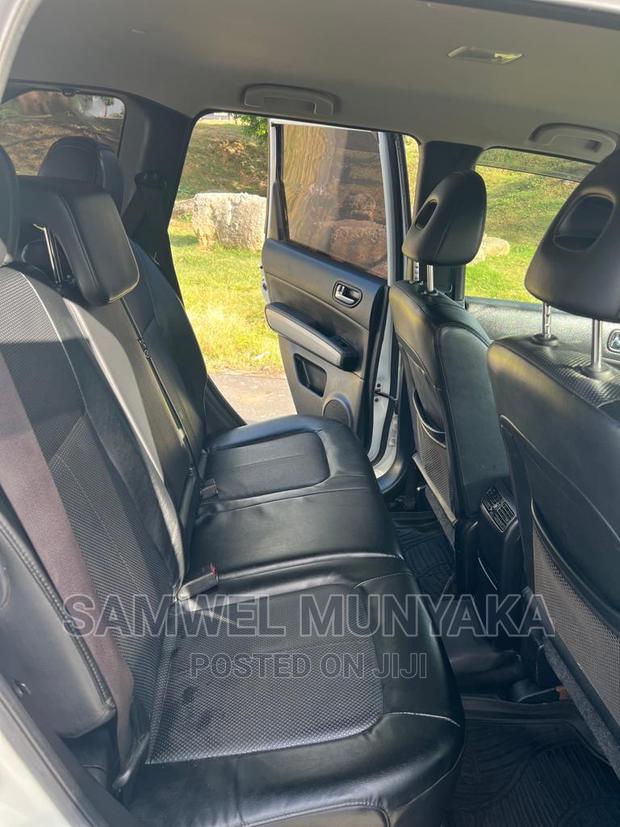 Nissan X-Trail 2.0 Petrol AWD 2013 Pearl - thumbnail 5