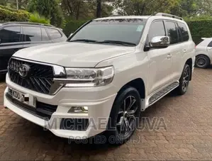 Toyota Land Cruiser 4.5 V8 DLX 2015 Pearl