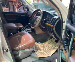 Toyota Land Cruiser 4.5 V8 DLX 2015 Pearl