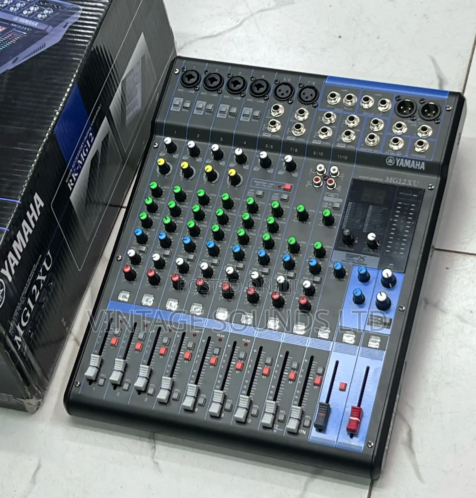 Yamaha MG12XU 12-Input Mixer With Built-in FX