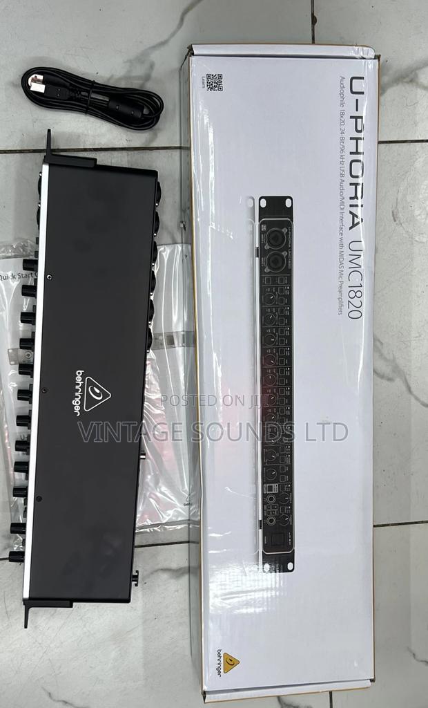 Behringer U-Phoria UMC1820 ,8 Channel Inputs - main view