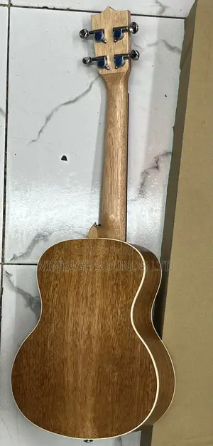 Ukulele Soprano Instrument 26inch Concert Ukelele