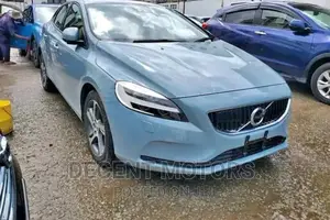 Volvo V40 2017 Blue