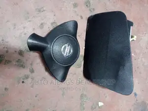 Nissan Juke Dashboard and Stearing Airbags