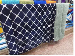 Single Woolen Duvet Available