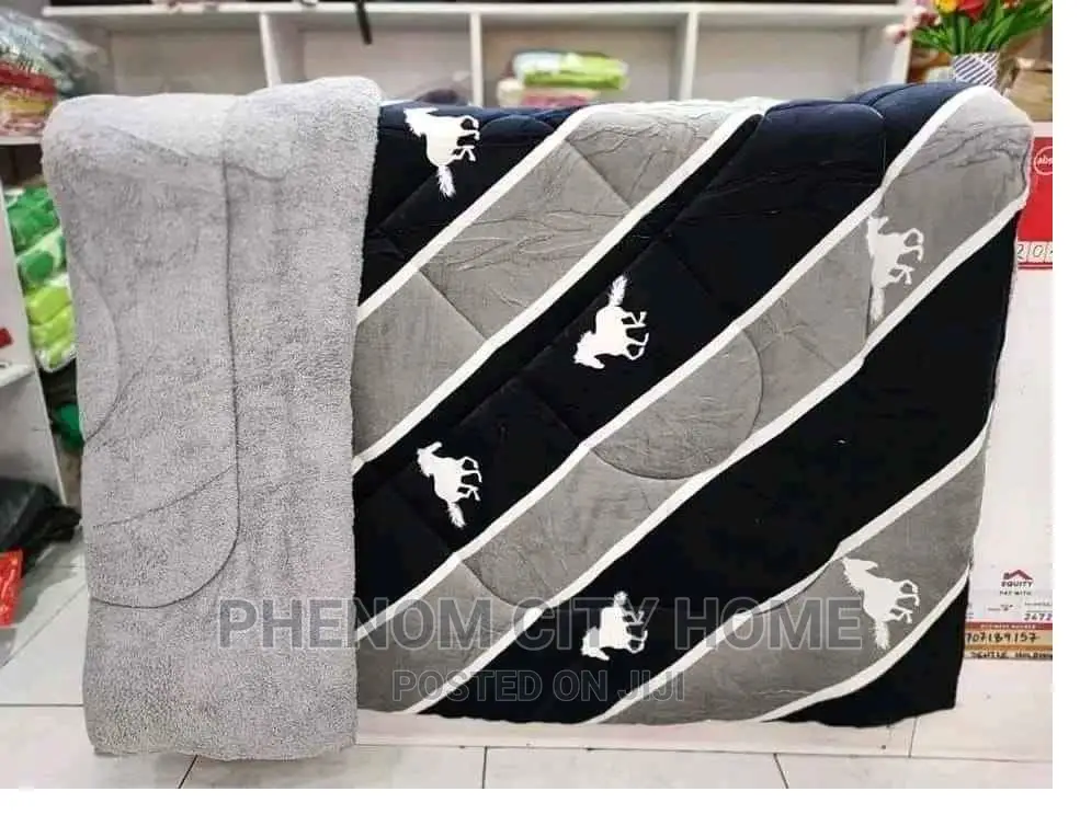 Quality Single Woolen Duvet Available