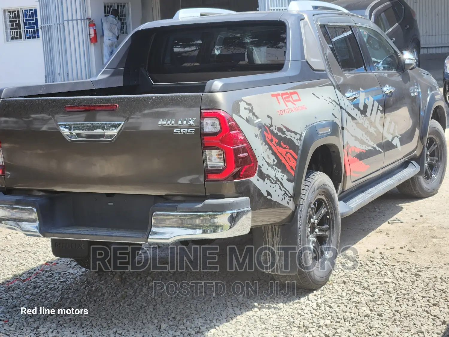 Toyota Hilux 2016 Gray