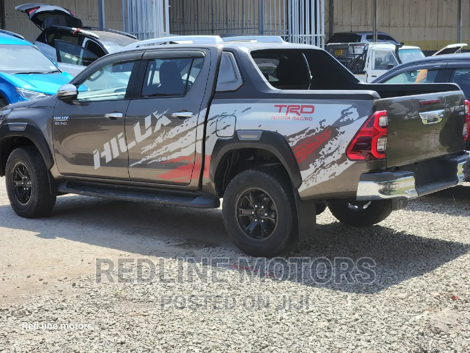 Toyota Hilux 2016 Gray