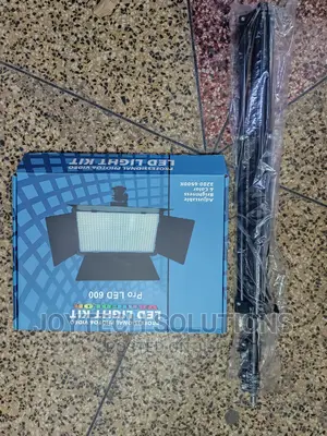 Professional Photo Vedio Led Light Kit. Uc- 600 With Stand