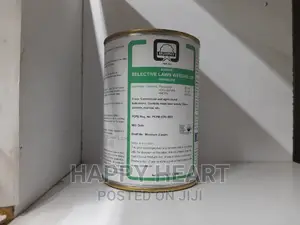 Selective Ariane Lawn Weedkiller Herbicide 1litre