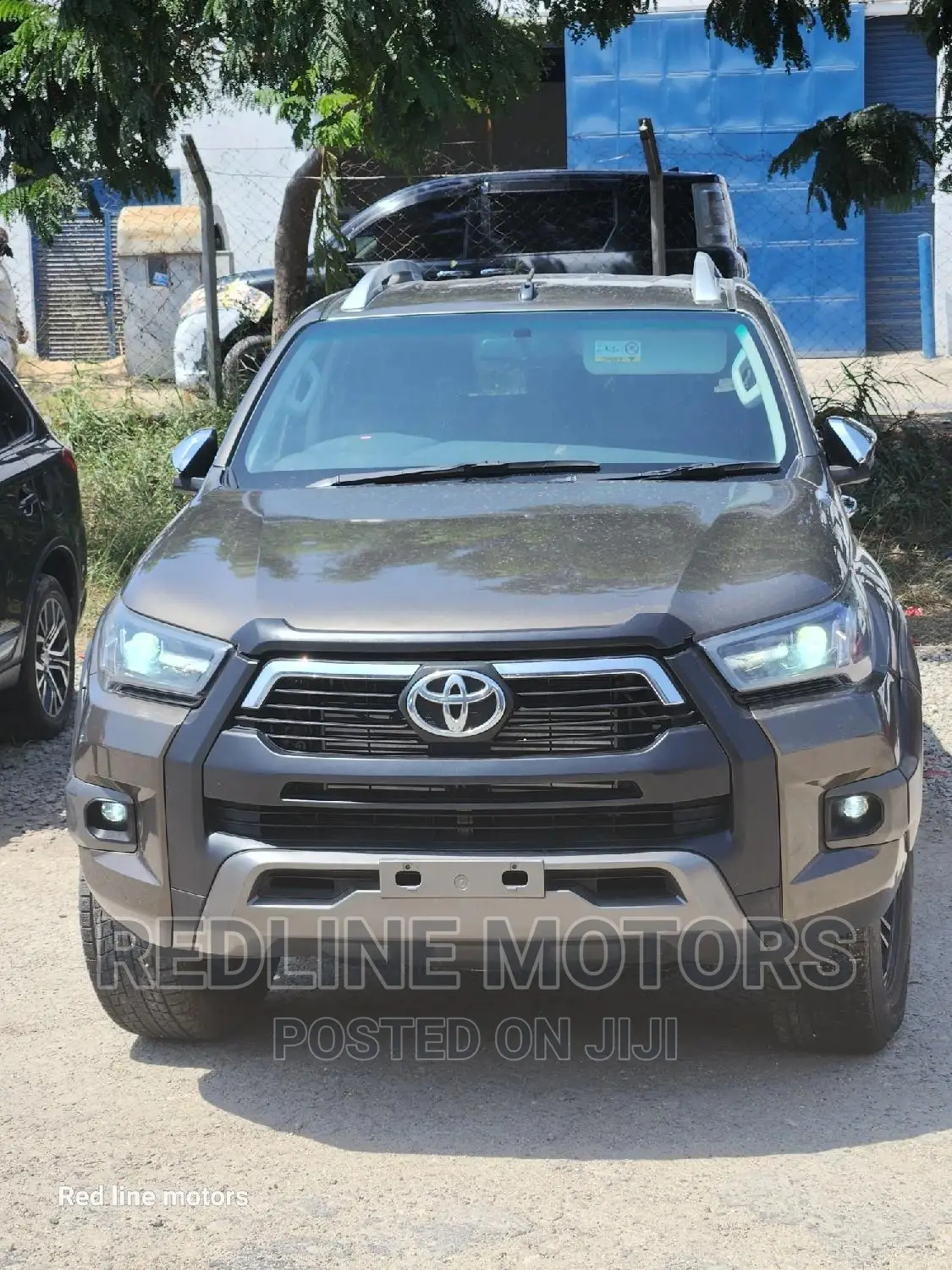 Toyota Hilux 2016 Gray