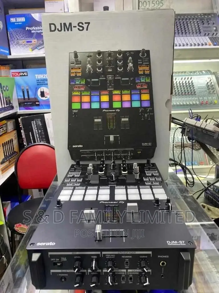 Pioneer DJM S7