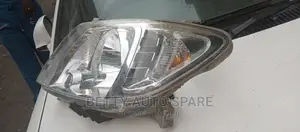 Toyota Hilux Vigo Headlight