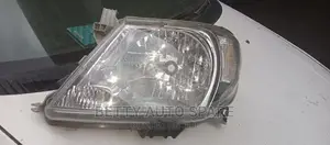 Toyota Hilux Vigo Headlight