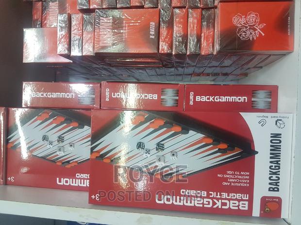 Backgammon Magnetic Board Game - thumbnail 2