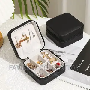 Portable Travel Storage Organizer Jewelry Case