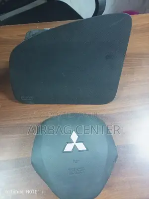 Mitsubishi Mirage Dashboard and Steering Airbags