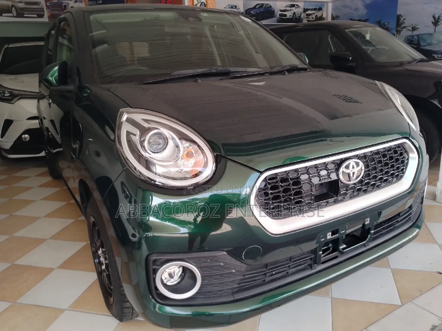 Toyota Passo 2016 Green